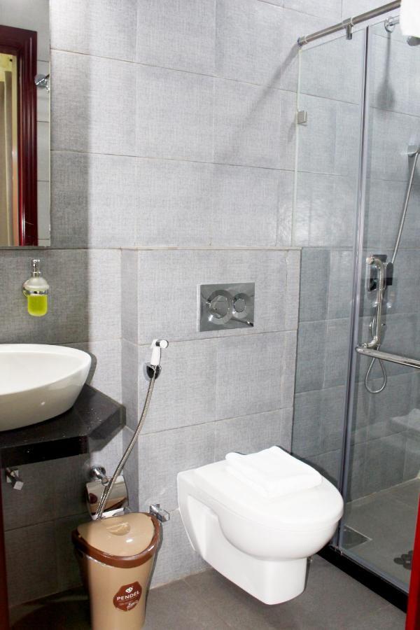 Ixoras Hotel Kinshasa Eksteriør billede